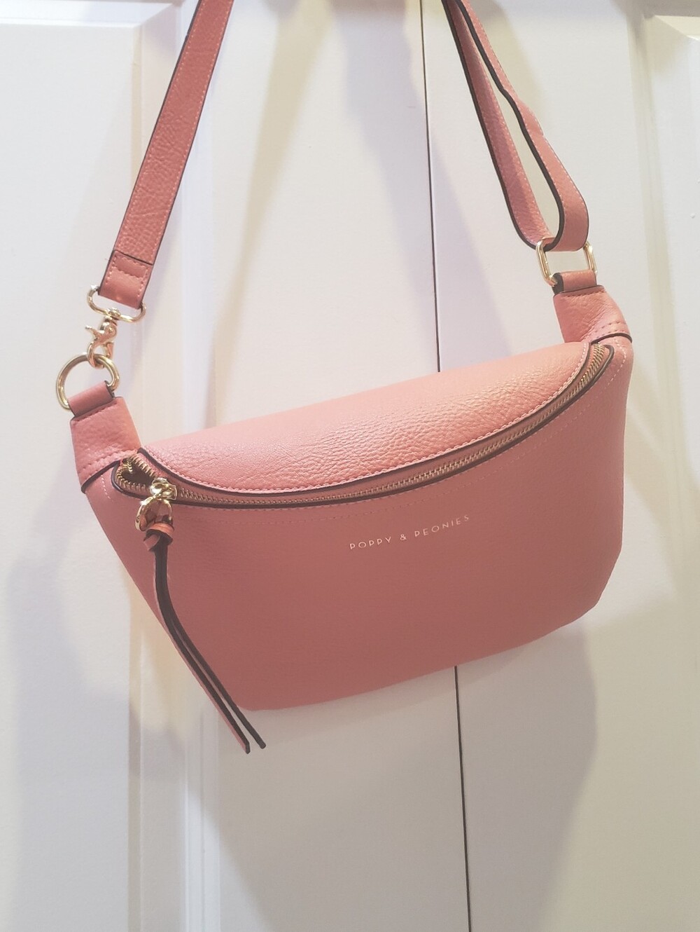 Poppy & Peonies The Sidekick Bag In Pink